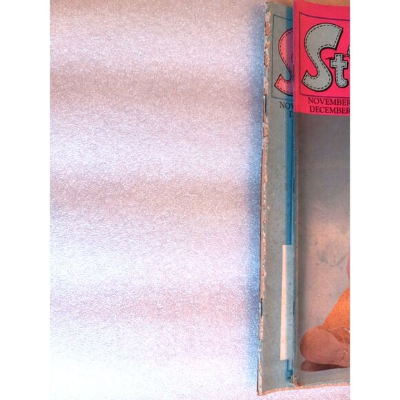 Lot of 2 Vintage Stitch N Sew Magazine Holiday Issues 1970 & 1971 Christmas - Picture 4 of 10